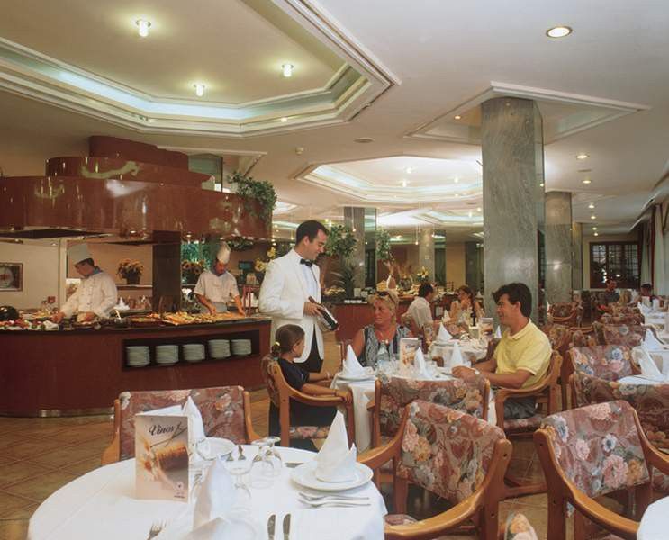 H10 Salou Princess Bagian luar foto